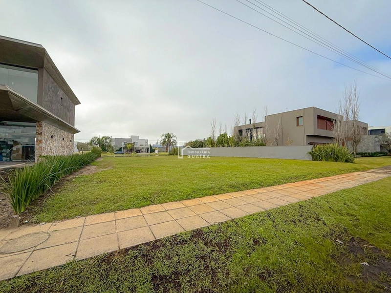 Lindo terreno em condomínio e bem amplo: 7ª foto da galeria de imagens do imóvel