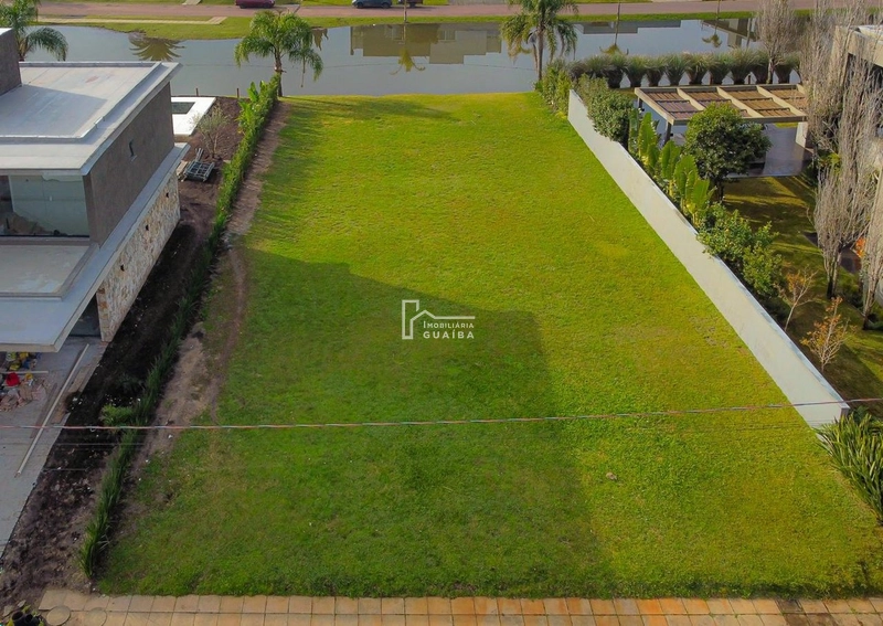 Lindo terreno em condomínio e bem amplo: 3ª foto da galeria de imagens do imóvel