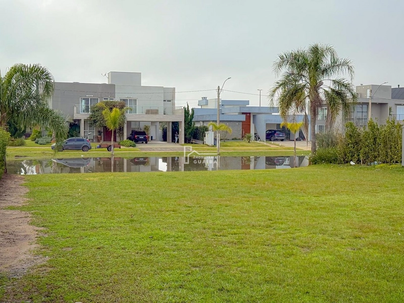 Lindo terreno em condomínio e bem amplo: 8ª foto da galeria de imagens do imóvel