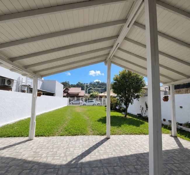 Casa em ótima localização no bairro!: 3ª foto da galeria de imagens do imóvel