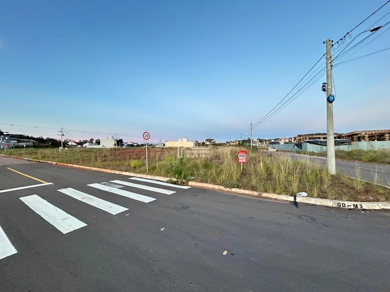 ÓTIMO TERRENO DE ESQUINA!!! : 4ª foto da galeria de imagens do imóvel