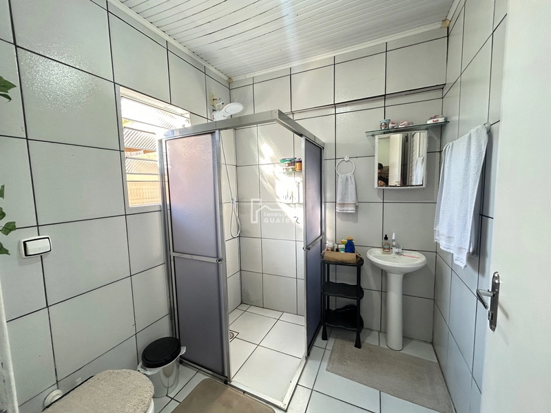 BOA CASA COM PISCINA!: 7ª foto da galeria de imagens do imóvel