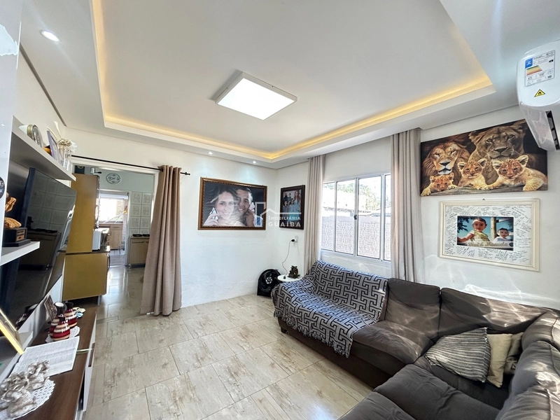 BOA CASA COM PISCINA!: 3ª foto da galeria de imagens do imóvel