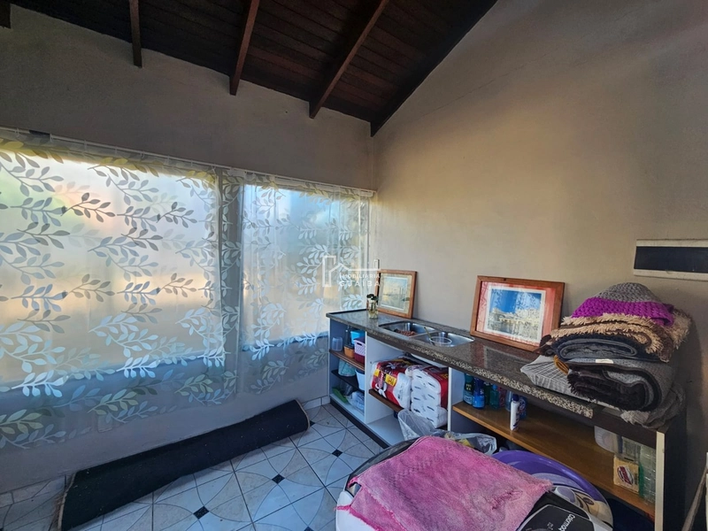 Moradia e negocio próprio .: 8ª foto da galeria de imagens do imóvel