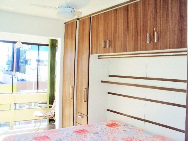 A-955  -  AV. PARAGUASSÚ  -  1D, de frente, sacada, no Centro: 8ª foto da galeria de imagens do imóvel