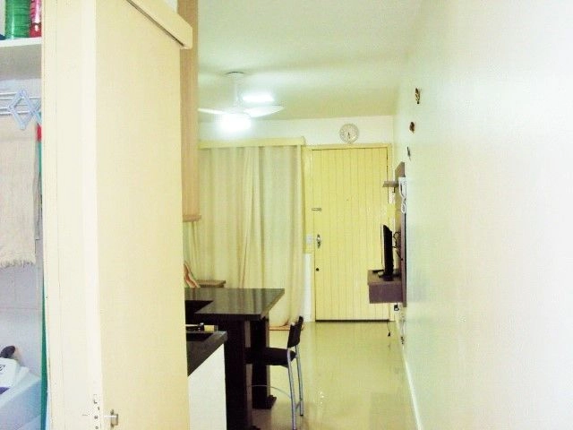 A-955  -  AV. PARAGUASSÚ  -  1D, de frente, sacada, no Centro: 4ª foto da galeria de imagens do imóvel