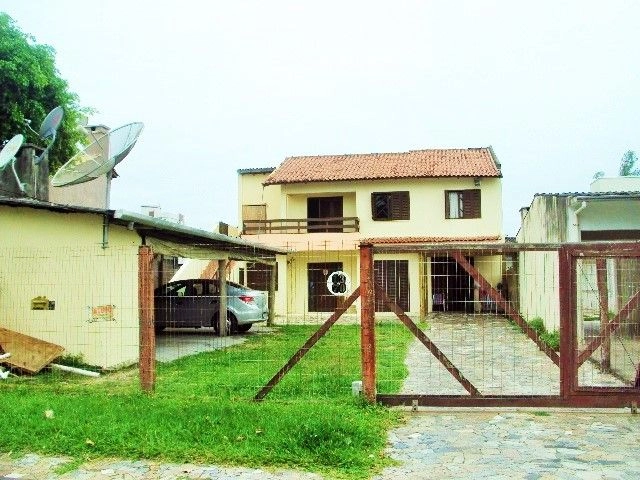 A-960  -  A 50 METROS DA AV. FLÁVIO BOIANOVSKI - 1D, box p/ carro