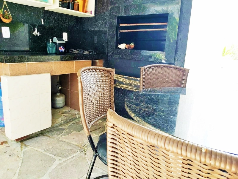 C-392 - PISCINA, INTERNET, TERRAÇO, 3D (2 suítes), 2q do mar, Xangrilá: 14ª foto da galeria de imagens do imóvel