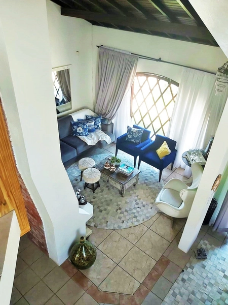 C-392 - PISCINA, INTERNET, TERRAÇO, 3D (2 suítes), 2q do mar, Xangrilá: 9ª foto da galeria de imagens do imóvel