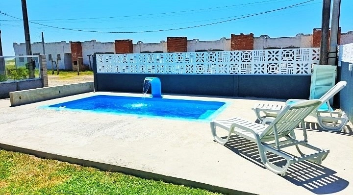 C-440 - PISCINA E INTERNET, 3D DE CASAL (1 suíte), 40m do mar: 11ª foto da galeria de imagens do imóvel