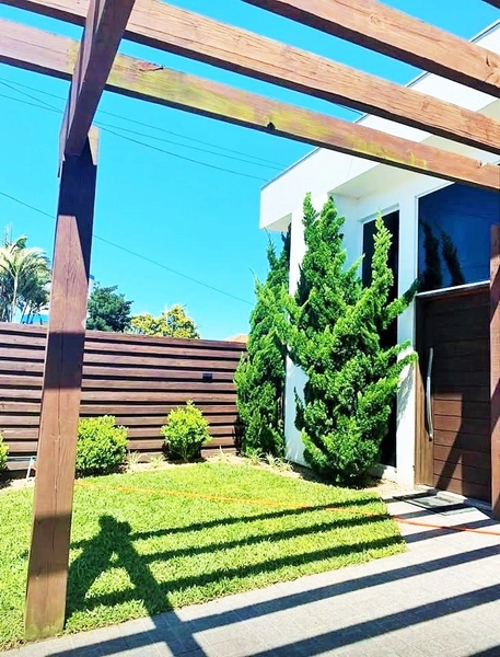 C-507 - EM ATLÂNTIDA - PISCINA,  3D DE CASAL, 3 SPLITS, 9q do mar: 3ª foto da galeria de imagens do imóvel