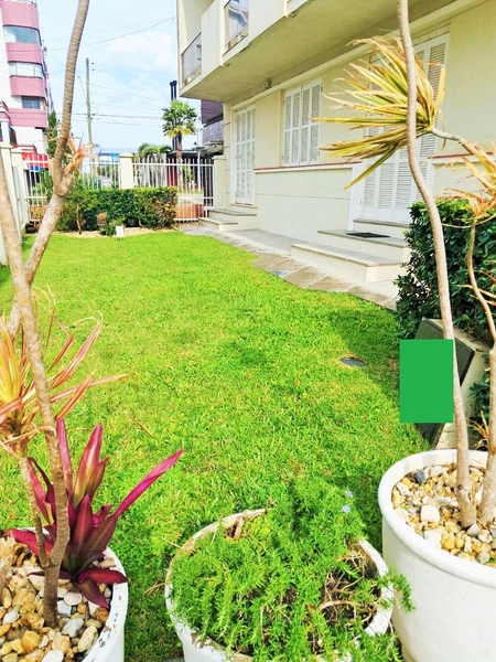 A-1261 - EM ATLÂNTIDA - 2 SPLITS, 2D, de frente, 2 sacadas, 3q do mar: 11ª foto da galeria de imagens do imóvel