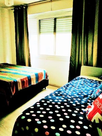 A-293  -  RUA GUARACI  -  Quitinete, elevador, no Centro, 1q do mar: 6ª foto da galeria de imagens do imóvel