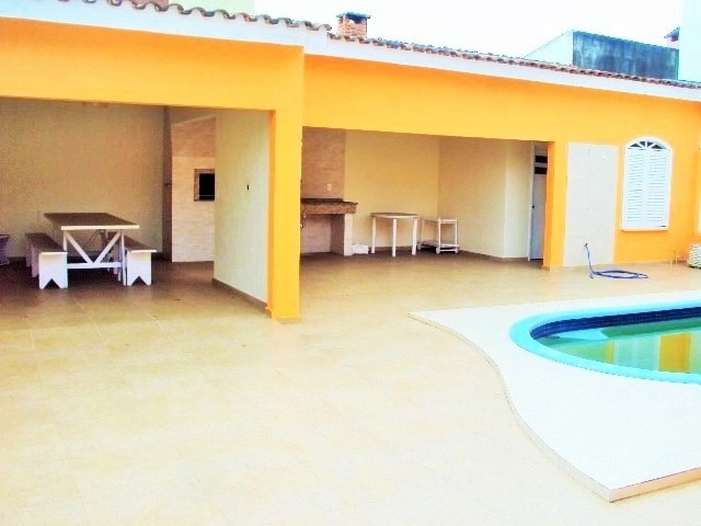 C-318 - PISCINA, INTERNET, 4D(2 suítes), 3q do mar, Centro de Xangrilá: 5ª foto da galeria de imagens do imóvel