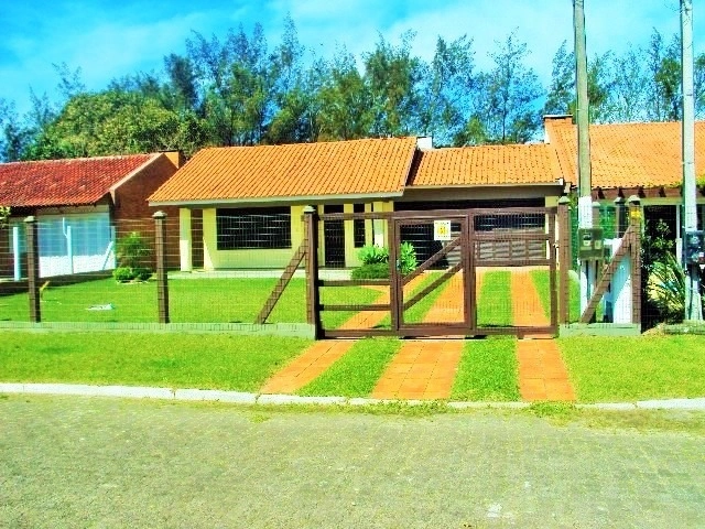 C-260 - FREEZER, NO BAIRRO MARINA, 3q do mar, em Xangrilá: 1ª foto da galeria de imagens do imóvel