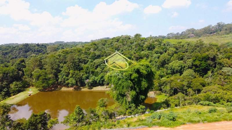 Loteamento Fechado em Cotia - SP: 6ª foto da galeria de imagens do imóvel