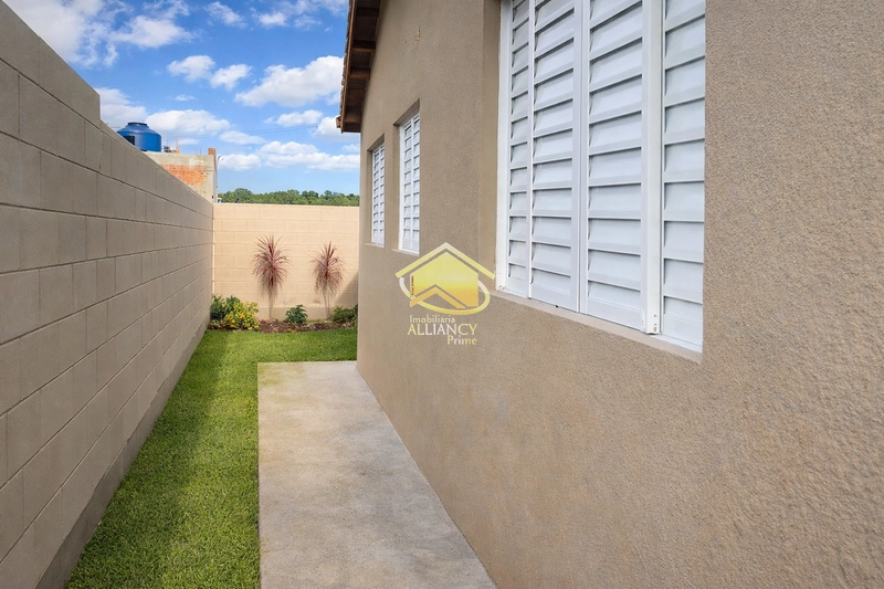 Casa Térrea Pronta à Venda 2 dorms, Cotia - Roselandia: 3ª foto da galeria de imagens do imóvel