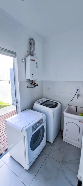 Fantástica casa 3 dormitórios, com vista pro mar em Capão da Canoa: 12ª foto da galeria de imagens do imóvel