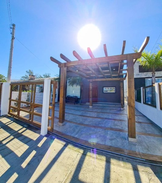 Fantástica casa 3 dormitórios, com vista pro mar em Capão da Canoa: 6ª foto da galeria de imagens do imóvel