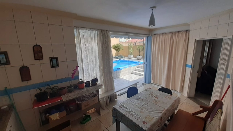 Casa estilo Sobrado no Centro de Capão da Canoa junto a Av Flávio: 13ª foto da galeria de imagens do imóvel