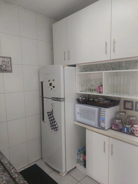 ->Bela Casa com 3 dormitórios - Ótima localização: 16ª foto da galeria de imagens do imóvel