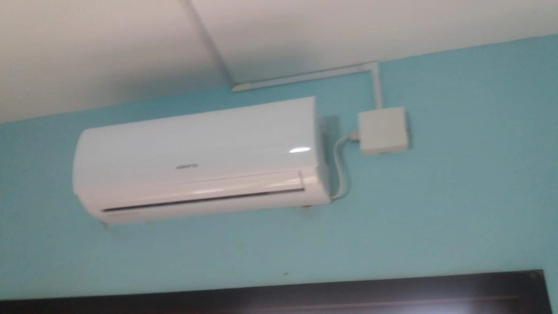 Apartamento 4 pessoas Av Beira mar ( com AR ): 10ª foto da galeria de imagens do imóvel