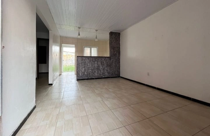 CASA 3 DORMITÓRIOS - PRÓXIMO AO NOVO SUPER CERTO - 3 QUADRAS DO MAR: 4ª foto da galeria de imagens do imóvel