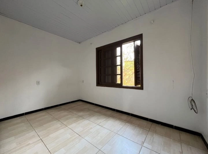CASA 3 DORMITÓRIOS - PRÓXIMO AO NOVO SUPER CERTO - 3 QUADRAS DO MAR: 6ª foto da galeria de imagens do imóvel