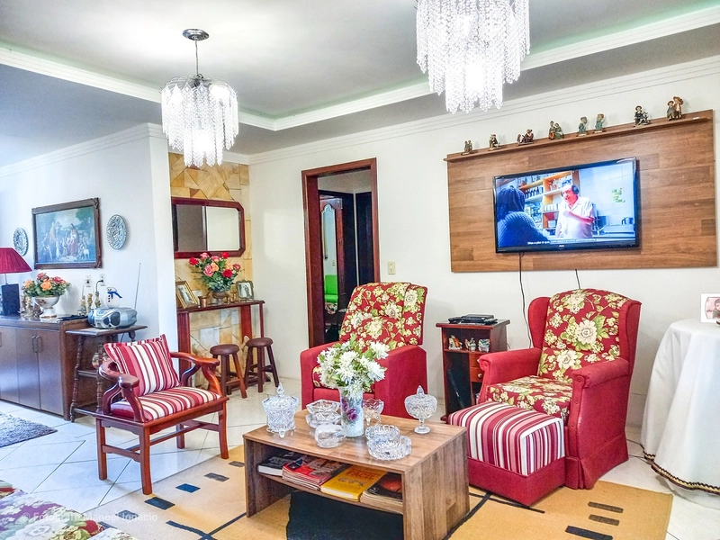Excelente casa toda de pedra e em laje 3 dorm - Amplo Pátio: 16ª foto da galeria de imagens do imóvel