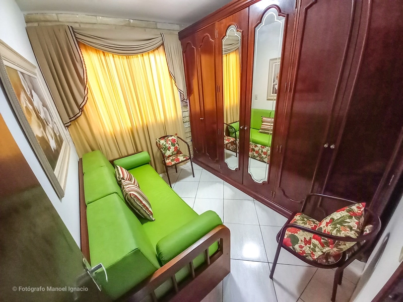 Excelente casa toda de pedra e em laje 3 dorm - Amplo Pátio: 4ª foto da galeria de imagens do imóvel