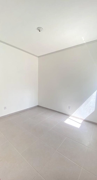 OPORTUNIDADE ! CASA A 50 METROS DO MAR - FRENTE AVENIDA: 7ª foto da galeria de imagens do imóvel