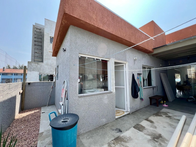 Casa Geminada de 03 Dormitórios - Lado Mar!: 2ª foto da galeria de imagens do imóvel