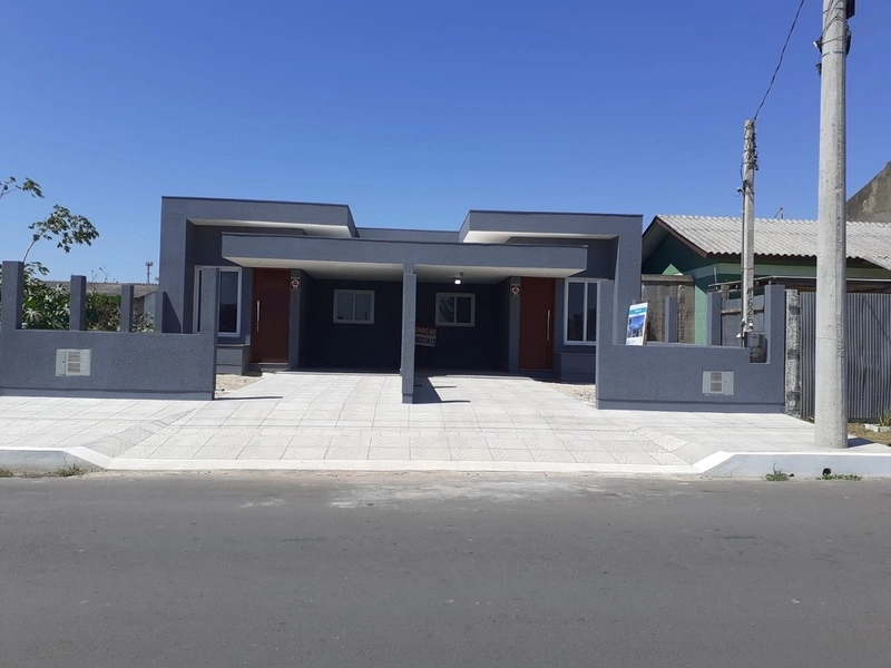 Excelente casa geminada - Muito bem localizada!: 2ª foto da galeria de imagens do imóvel