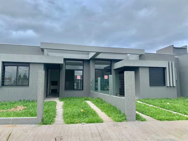 Belíssima Casa Nova, muito bem localizada!: 2ª foto da galeria de imagens do imóvel