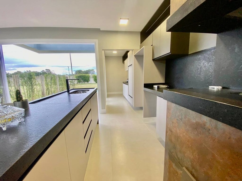 Maravilhosa casa em condomínio fechado!: 8ª foto da galeria de imagens do imóvel