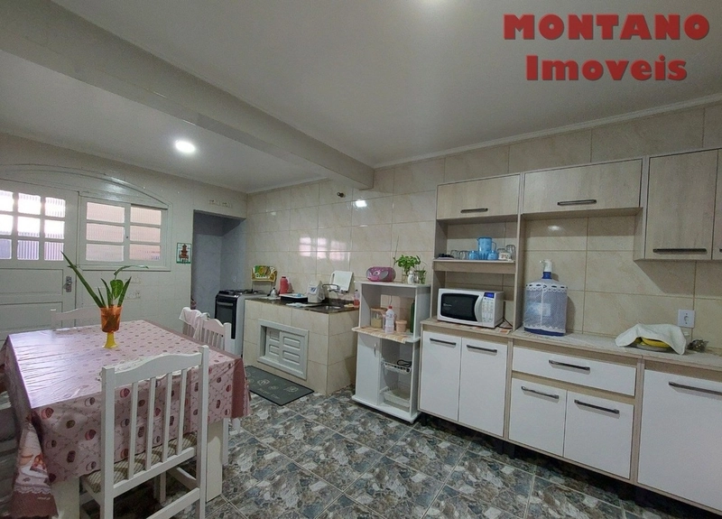 Ideial para quem busca uma casa pertinho do mar!!: 3ª foto da galeria de imagens do imóvel