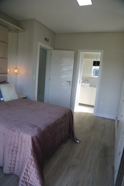 BELO SOBRADO- CONDOMÍNIO CAPÃO ILHAS RESORT: 23ª foto da galeria de imagens do imóvel