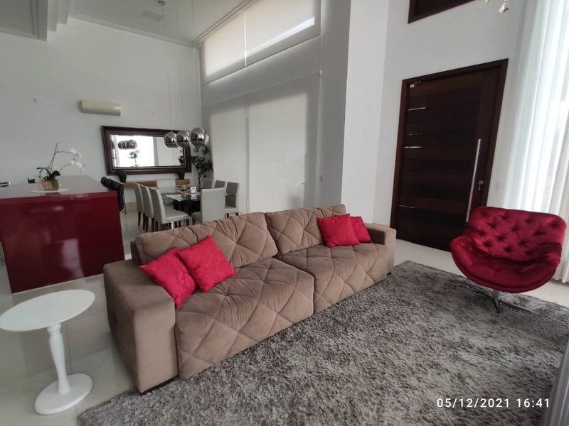CASA ENCANTADORA COM 3 SUÍTES: 4ª foto da galeria de imagens do imóvel