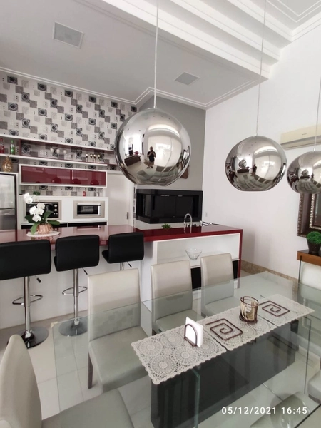 CASA ENCANTADORA COM 3 SUÍTES: 11ª foto da galeria de imagens do imóvel