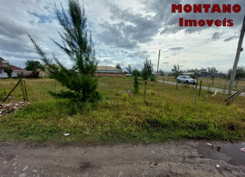 EXCELENTE TERRENO 2 QUADRAS DO MAR EM ÓTIMA LOCALIZAÇÃO: 8ª foto da galeria de imagens do imóvel