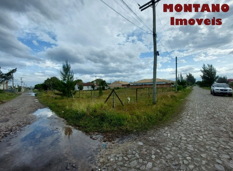 EXCELENTE TERRENO 2 QUADRAS DO MAR EM ÓTIMA LOCALIZAÇÃO: 1ª foto da galeria de imagens do imóvel