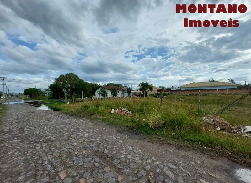 EXCELENTE TERRENO 2 QUADRAS DO MAR EM ÓTIMA LOCALIZAÇÃO: 10ª foto da galeria de imagens do imóvel
