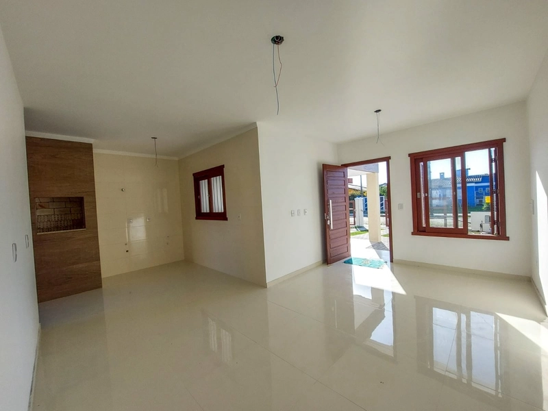 LINDA CASA GEMINADA- LADO MAR EM ÓTIMA LOCALIZAÇÃO!: 3ª foto da galeria de imagens do imóvel