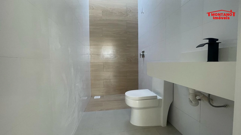 CASA ALTO PADRÃO - 3 QUADRAS DO MAR - 36X PRA PAGAR !: 14ª foto da galeria de imagens do imóvel