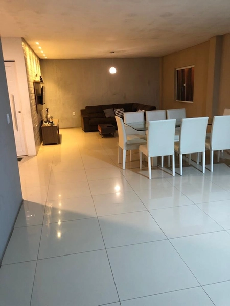 ÓTIMO SOBRADO NO BAIRRO ZONA NORTE: 3ª foto da galeria de imagens do imóvel