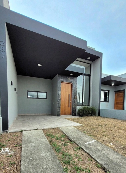 CASA ALTO PADRÃO 3 DORMITÓRIOS (1 SUÍTE) - TERRAÇO - 4 QUADRAS DO MAR: 4ª foto da galeria de imagens do imóvel