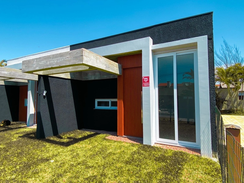 CASA 3 DORMITÓRIOS (1 SUÍTE) - PRÓXIMO AO MAR EM EXCELENTE LOCALIZAÇÃO: 4ª foto da galeria de imagens do imóvel