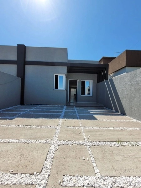 Linda casa em frente à praça!: 10ª foto da galeria de imagens do imóvel