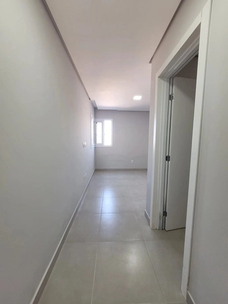 Linda casa em frente à praça!: 13ª foto da galeria de imagens do imóvel