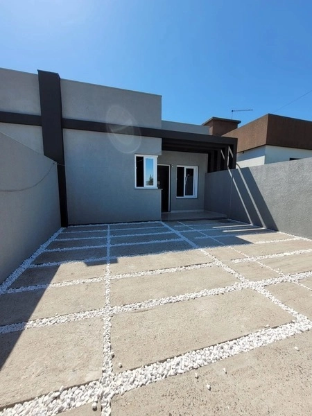 Linda casa em frente à praça!: 9ª foto da galeria de imagens do imóvel